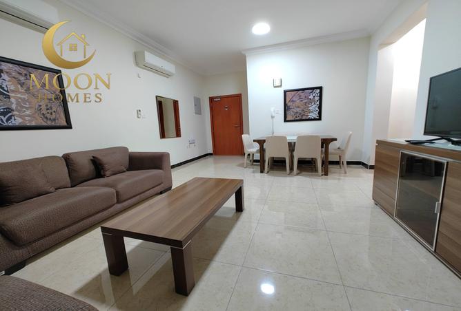 984659 - Property Image 2