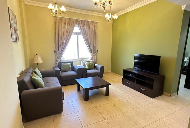 964275 - Property Image 2