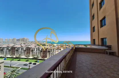 Apartment - 1 Bedroom - 2 Bathrooms for rent in East Porto Drive - Porto Arabia - The Pearl Island - Doha