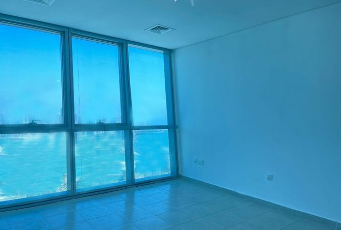 945875 - Property Image 3