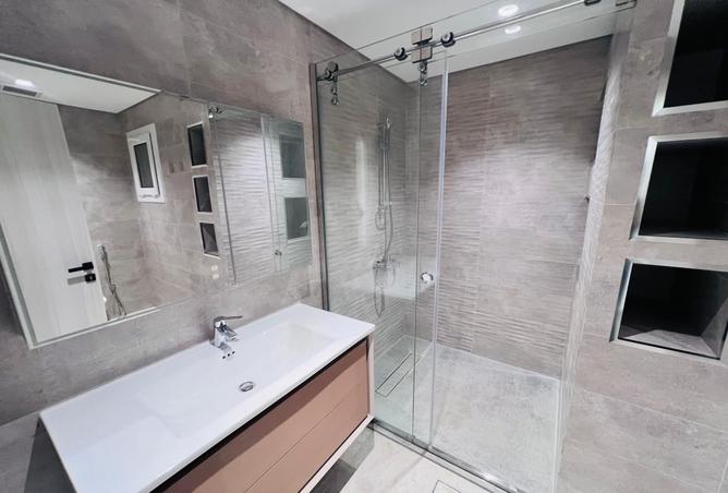 937882 - Property Image 2