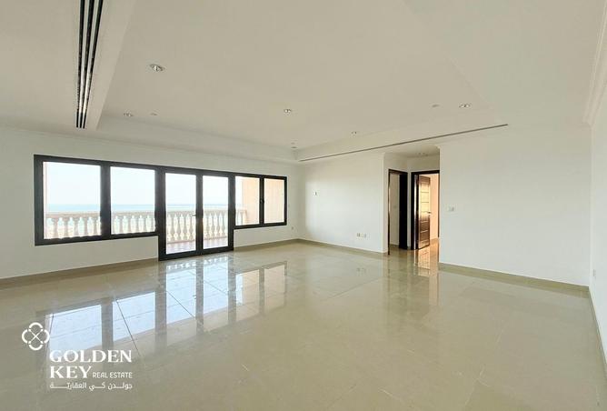 941299 - Property Image 2