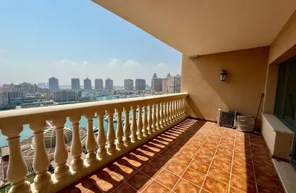 Apartment - 3 Bedrooms - 4 Bathrooms for rent in West Porto Drive - Porto Arabia - The Pearl Island - Doha