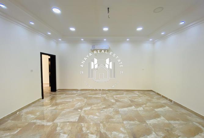 976863 - Property Main Image