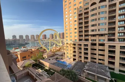 شقة - غرفة نوم - 2 حمامات للايجار في طريق بورتو الشرقي - بورتو أرابيا - جزيرة اللؤلؤة - الدوحة