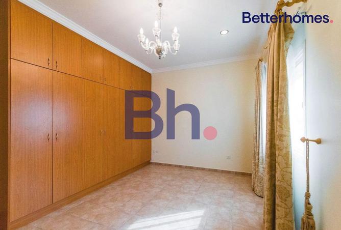 930885 - Property Image 3