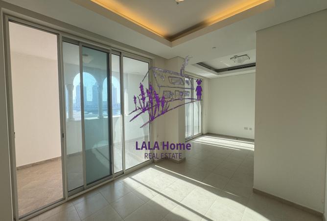 877835 - Property Image 3