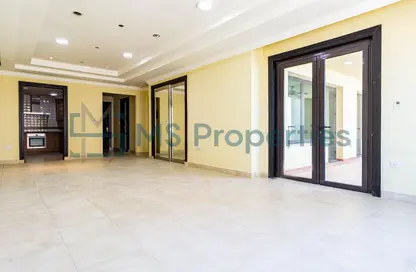 Apartment - 2 Bedrooms - 3 Bathrooms for rent in West Porto Drive - Porto Arabia - The Pearl Island - Doha Apartment - 2 Bedrooms - 3 Bathrooms for rent in West Porto Drive - Porto Arabia - The Pearl Island - Doha