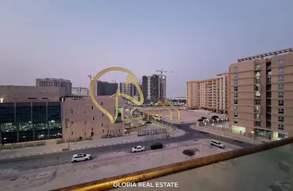 شقة - غرفة نوم - 2 حمامات للايجار في شقق أرتان ريزيدنس فوكس هيلز 150 - فوكس هيلز - الوسيل