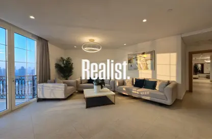 Apartment - 3 Bedrooms - 3 Bathrooms for rent in Floresta Gardens - Floresta Gardens - The Pearl Island - Doha