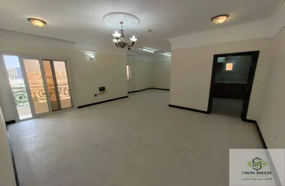 Apartment - 3 Bedrooms - 3 Bathrooms for rent in Fereej Bin Mahmoud South - Fereej Bin Mahmoud - Doha