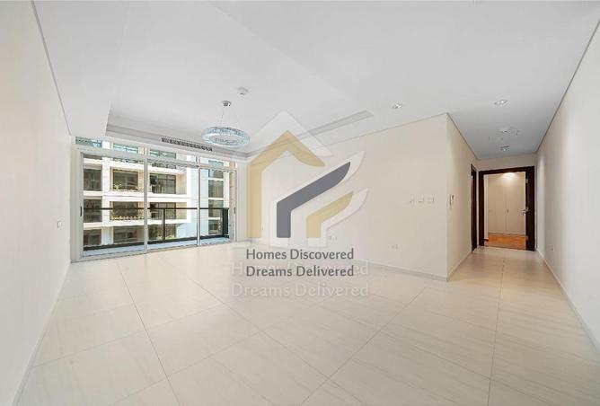 944070 - Property Image 2