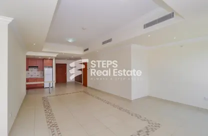 Apartment - Studio - 1 Bathroom for rent in West Porto Drive - Porto Arabia - The Pearl Island - Doha