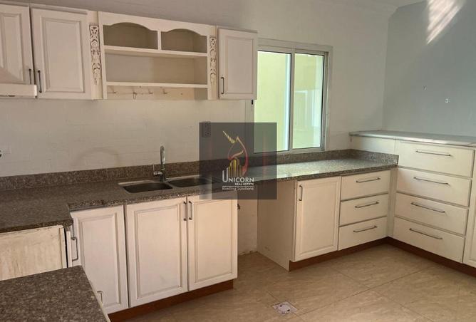 970889 - Property Image 2