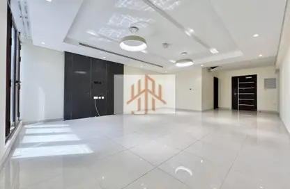 Apartment - 3 Bedrooms - 4 Bathrooms for rent in Fox Hills A13 - Fox Hills - Lusail