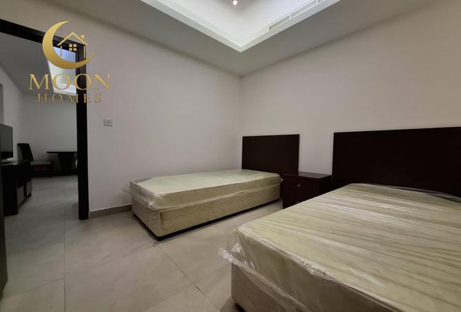 997266 - Property Image 3