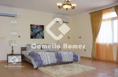 مجمع سكني - 4 غرف نوم - 5 حمامات للايجار في أبو هامور - الدوحة