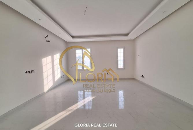 995418 - Property Image 3