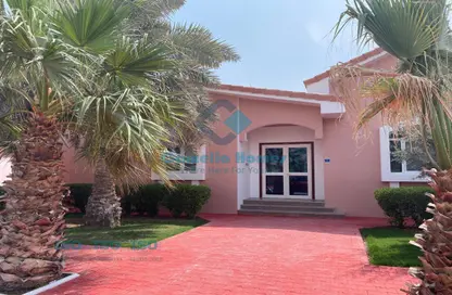 Compound - 3 Bedrooms - 4 Bathrooms for rent in Street 871 - Al Duhail South - Al Duhail - Doha