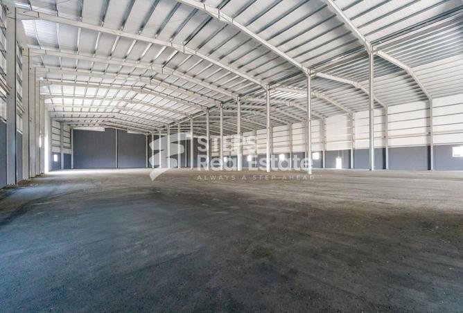 933689 - Property Main Image