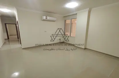شقة - 3 غرف نوم - 2 حمامات للايجار في شارع السد - السد - الدوحة