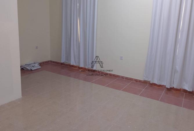 946499 - Property Image 2