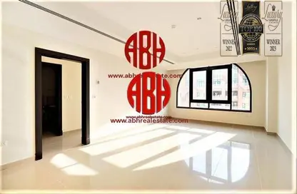 Apartment - 1 Bedroom - 2 Bathrooms for sale in West Porto Drive - Porto Arabia - The Pearl Island - Doha