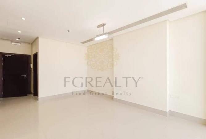 943284 - Property Image 2