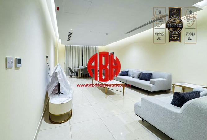 Apartment - 1 Bedroom - 2 Bathrooms for rent in Giardino Gardens - Giardino Villas - The Pearl Island - Doha