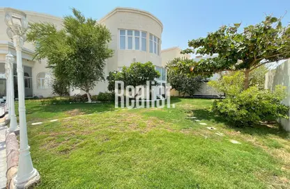 Villa - 7 Bedrooms - 7+ Bathrooms for rent in Rawdat Al Hamama - Al Daayen