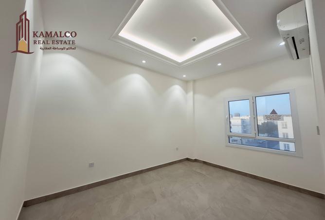 955426 - Property Image 2