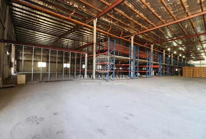 933648 - Property Main Image