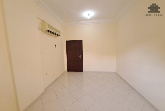 986049 - Property Image 3