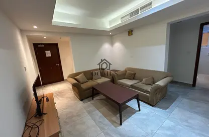 Apartment - 2 Bedrooms - 1 Bathroom for rent in Al Zubair Bakkar Street - Al Sadd - Doha