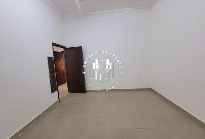 971991 - Property Image 3