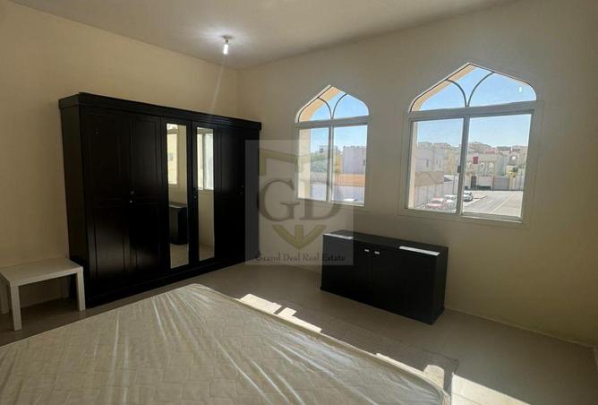 999897 - Property Image 2