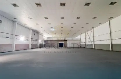 Warehouse - Studio for rent in Industrial Area 1 - Industrial Area - Doha