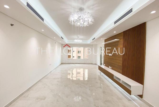 908551 - Property Image 2