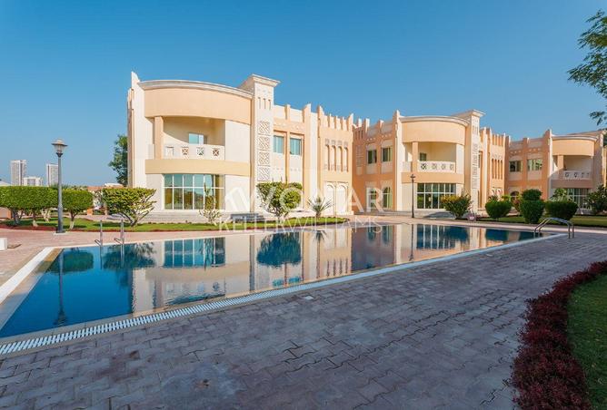 954571 - Property Main Image