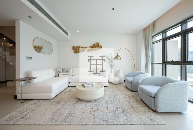 1002155 - Property Main Image