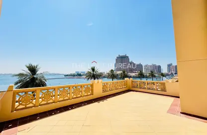 تاون هاوس - 4 غرف نوم - 5 حمامات للبيع في طريق بورتو الغربي - بورتو أرابيا - جزيرة اللؤلؤة - الدوحة