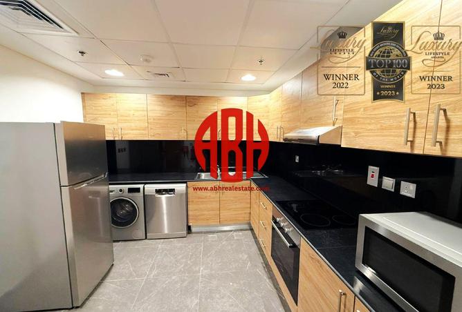 999069 - Property Image 3