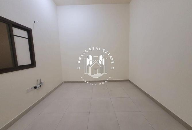927714 - Property Image 2