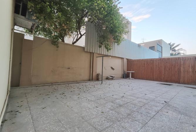 995616 - Property Main Image