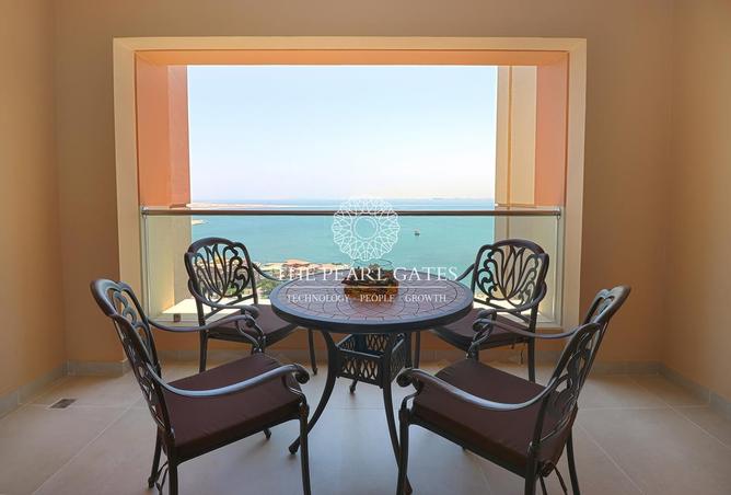 916452 - Property Image 2