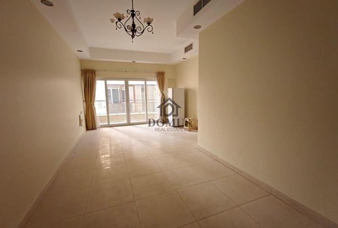 939308 - Property Image 3