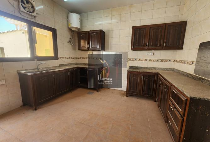 885316 - Property Image 2