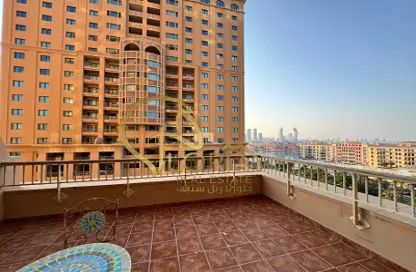 Apartment - 3 Bedrooms - 4 Bathrooms for rent in East Porto Drive - Porto Arabia - The Pearl Island - Doha
