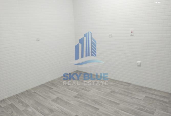 987873 - Property Image 2