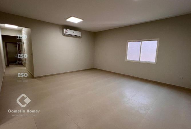 949409 - Property Main Image